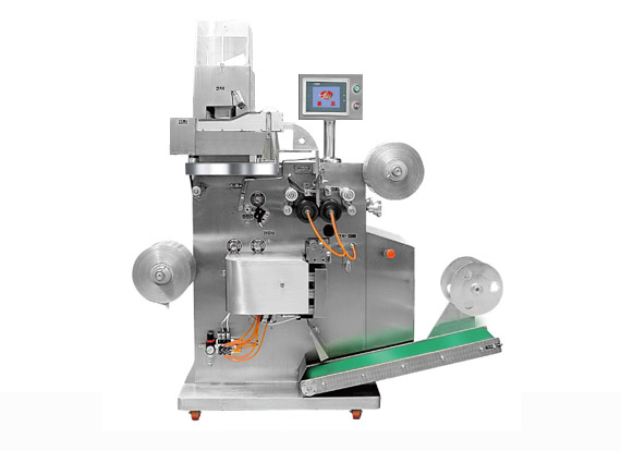 strip packing machine